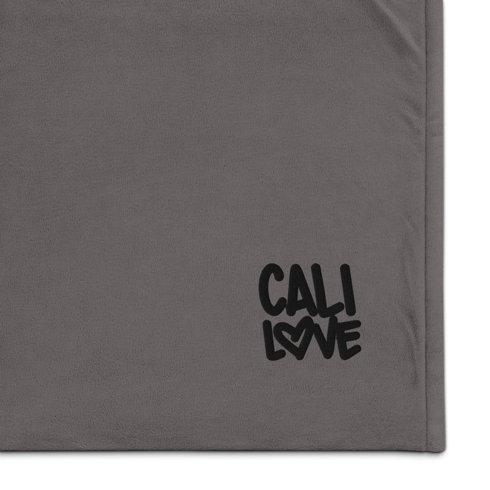 CALI LOVE upper - sherpa blanket